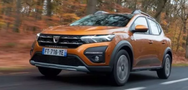 Foto - Otomobilde fiyatlar yükseldi! 400 bin liranın altında tek araç kaldı