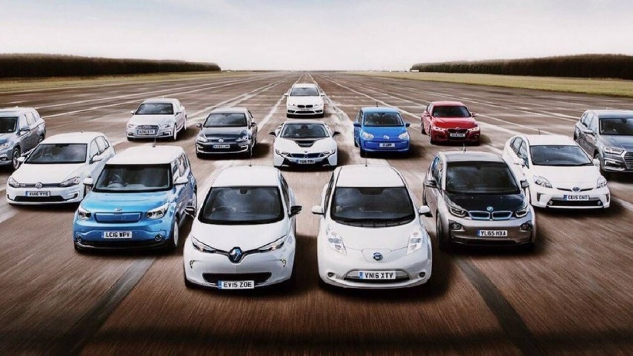 Otomobilde sürpriz hamle! Fiyatlar bir gecede değişti