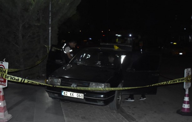 Foto - Otomobilinde silahlı saldırıya uğradı