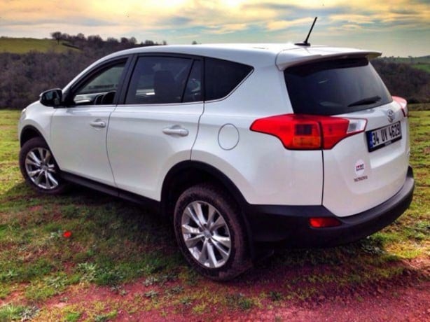 Foto - Otomobiller gerçekte ne kadar yakıyor? Bu listeye bakmadan araba almayın!