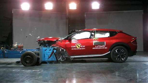 Foto - Otomobillere kara kutu geliyor