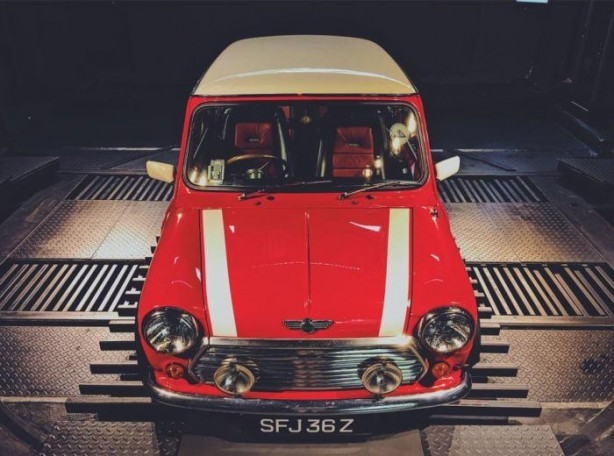 Foto - Otomobilleri otomattan satın alıyorlar!