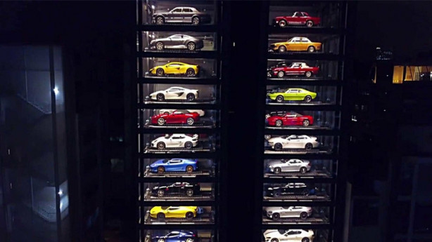 Foto - Otomobilleri otomattan satın alıyorlar!