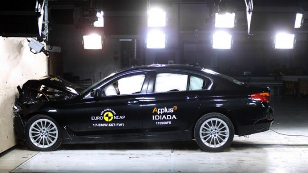 Foto - İşte otomobillerin çarpışma testi sonuçları