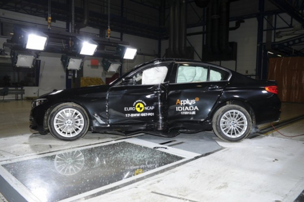 Foto - İşte otomobillerin çarpışma testi sonuçları