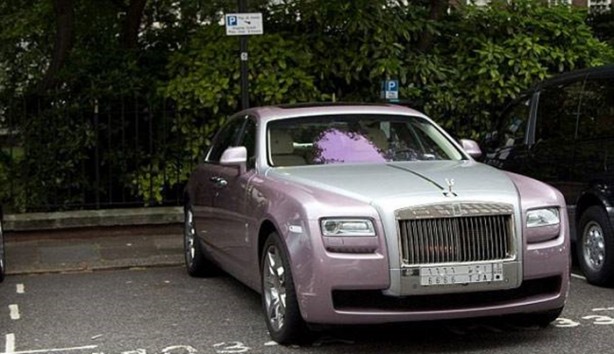 Foto - Otomobillerini bakın nasıl getiriyorlar...