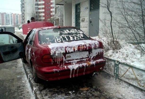 Foto - Otomobillerini park ettiklerine pişman oldular