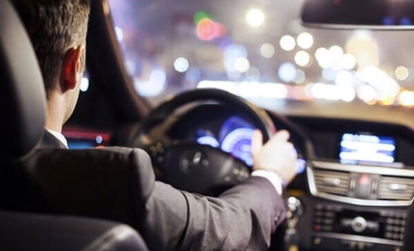 Foto - Otomobillerle ilgili doğru bildiğimiz yanlışlar neler? Mutlaka bilinmesi gereken kurallar hangileri?