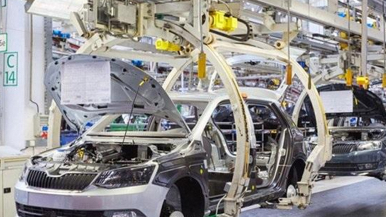 Foto - Otomotiv devi koltuk satmaya başladı! Fiyatı 53 bin TL! Tüm dünyanın dikkatini çeken gelişme…