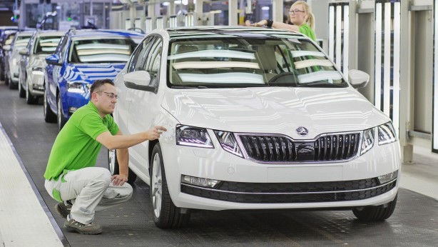 Foto - Otomotiv devi Skoda Türkiye'yi de etkileyecek kötü haberi duyurdu