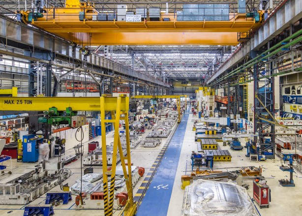 Foto - Otomotiv devinde işçiler ayaklandı: Tarkan'a konser verdireceğinize maaşımıza zam yapın