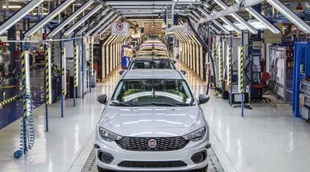 Foto - Otomotiv devinde işçiler ayaklandı: Tarkan'a konser verdireceğinize maaşımıza zam yapın