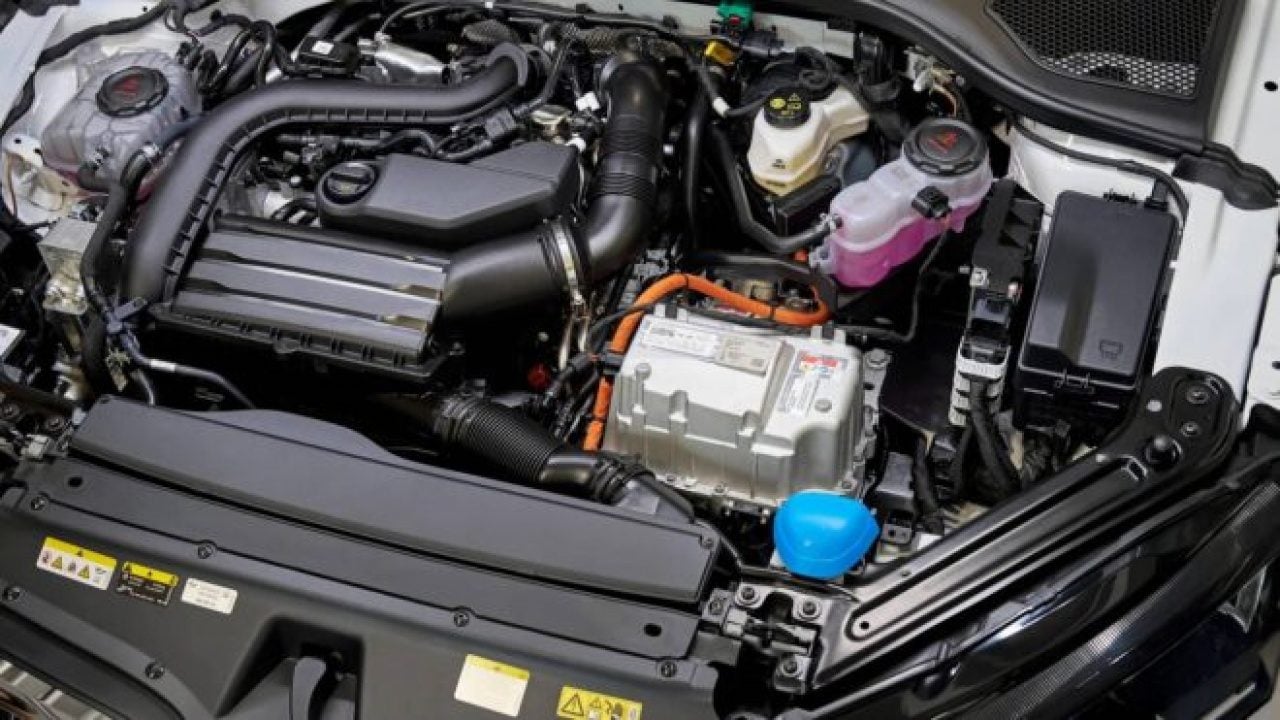 Foto - Otomotiv devinden dev hamle! Skoda Octavia artık 'tam hibrit' motor seçeneğiyle yollara çıkıyor