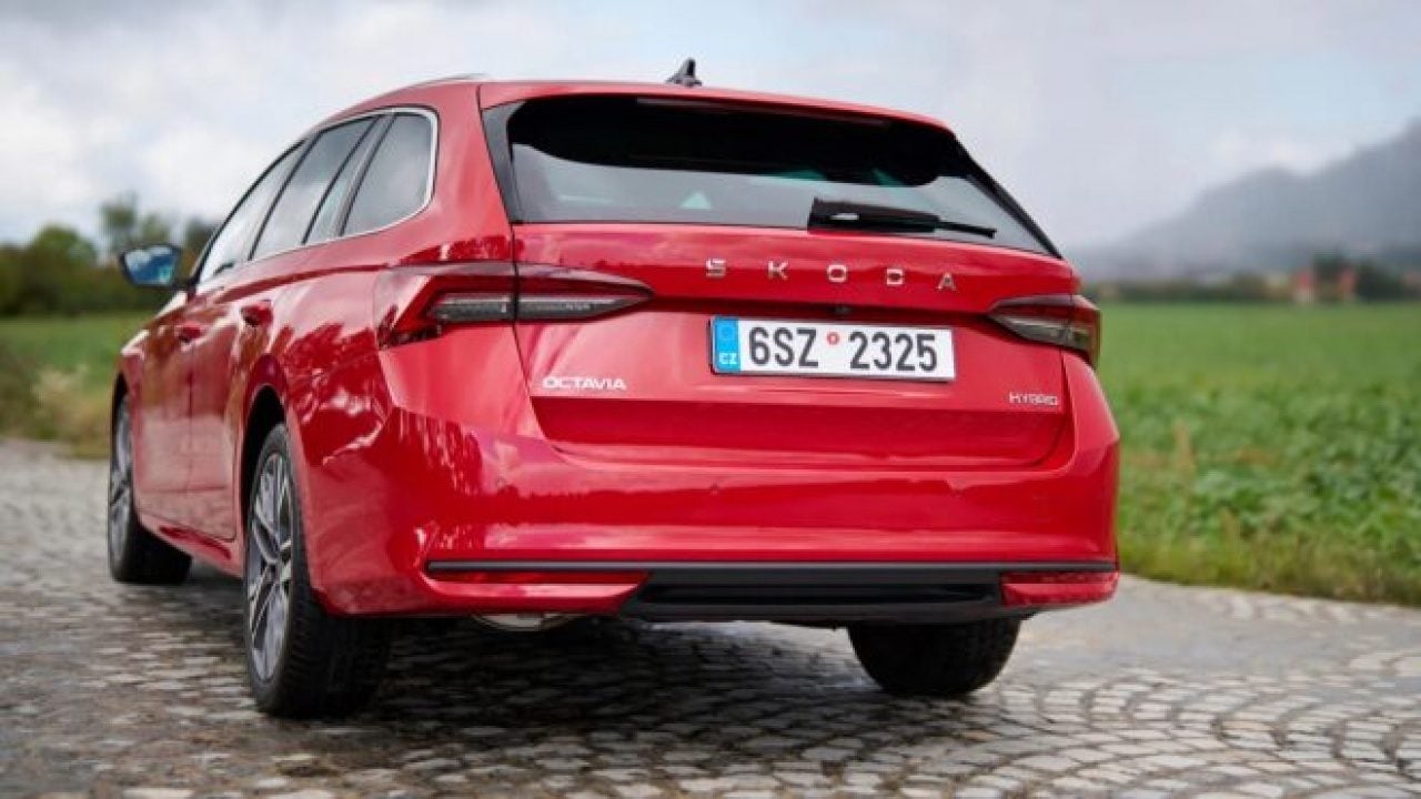 Foto - Otomotiv devinden dev hamle! Skoda Octavia artık 'tam hibrit' motor seçeneğiyle yollara çıkıyor