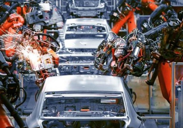 Otomotiv sektörü karıştı! GSR II regülasyonu kaosa yol açtı