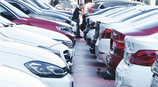 Foto - Otomotivde indirim dönemi başlıyor! Uzmanlar tarih verdi!