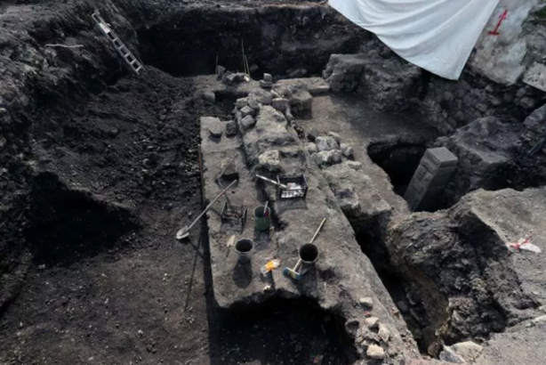 Foto - Otopark kazısında bulundu! Roma ve Bizans dönemlerine ışık tutuyor