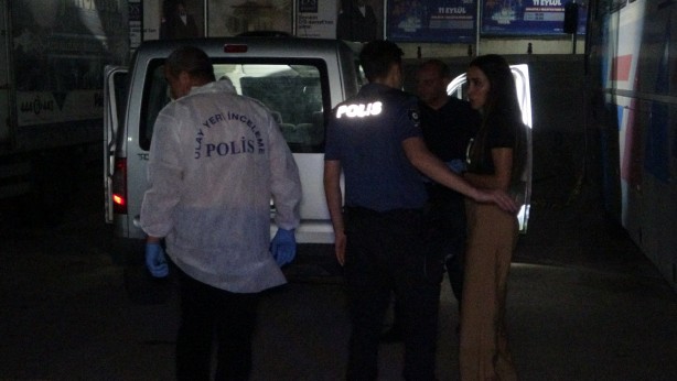 Foto - Otoparkta kanlar içerisinde bulunan adam hastanede öldü