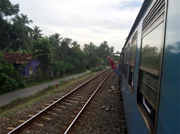 Foto - Otostopla dünyayı gezdi!