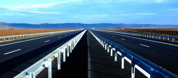 Otoyol projesinde yolsuzluk! Türk şirketin hamlesi herkesin elini kolunu bağladı, çalışmalar durdu