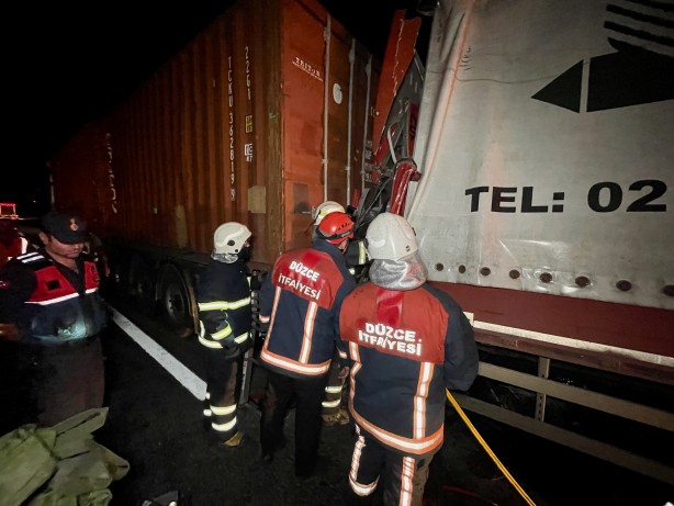 Foto - Otoyolda feci kaza! Kişi öldü