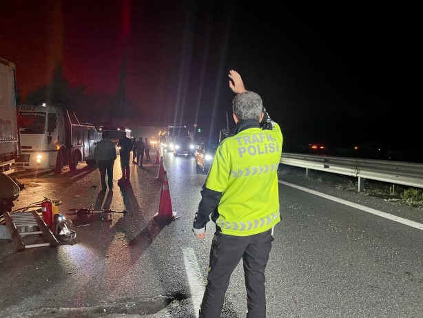 Foto - Otoyolda feci kaza! Kişi öldü