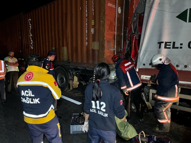 Foto - Otoyolda feci kaza! Kişi öldü