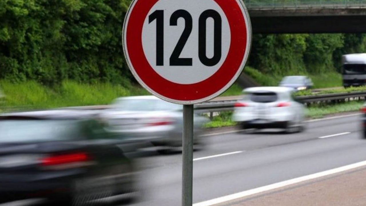 Foto - Otoyollarda 130 km/s hız sınırı tarih mi oluyor: Yeni sınır tepki çekti!