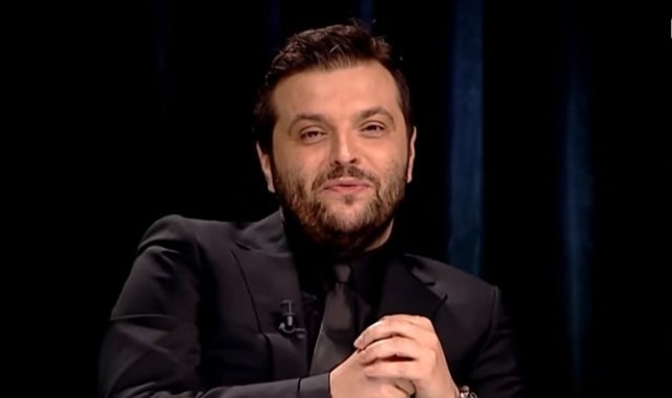 Foto - Oy kullanmaya giden ünlü gazeteci Candaş Tolga Işık, gördüğü karşısında şok oldu! "Bu ne lan" diyerek isyan etti