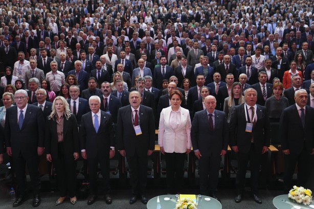 Oy oranını duyunca gülmekten yıkılacaksınız! Bu ne gaz Müsavat Dervişoğlu!