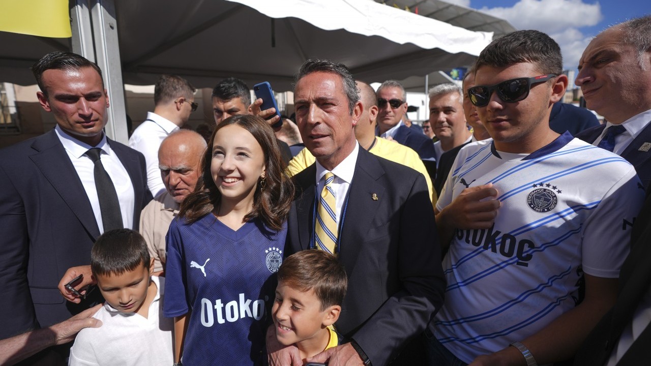 Foto - Oylama devam ederken canlı yayına çıktı! Ali Koç'tan yine çok konuşulacak sözler