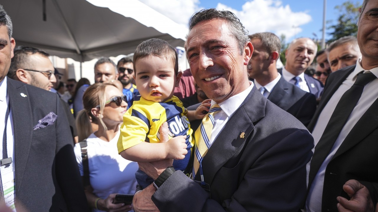 Foto - Oylama devam ederken canlı yayına çıktı! Ali Koç'tan yine çok konuşulacak sözler