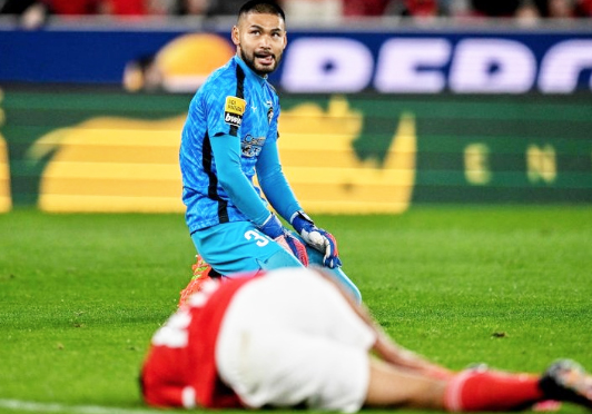 Foto - Öyle bir file bekçisi alıyor ki... Beklenmedik kaleci! 