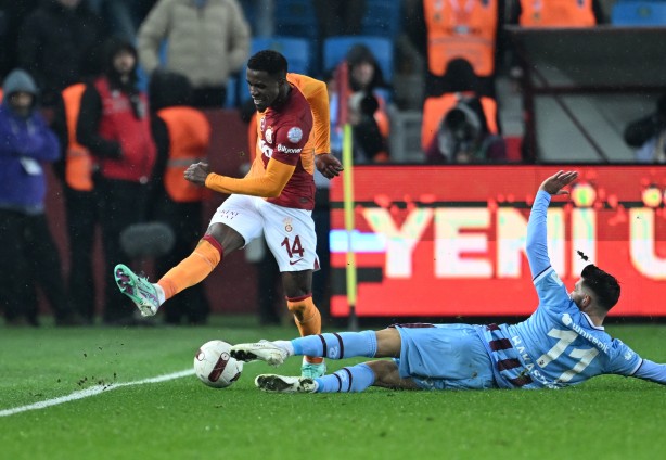 Foto - Öyle bir formül buldu ki… Okan Buruk’un hamlesi çok şaşırtacak! Herkesi şaşırtan detay…