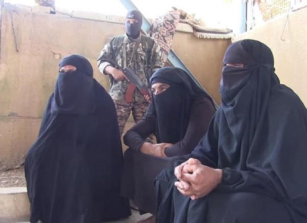 Foto - Öyle bir kılıkta yakalandılar ki!