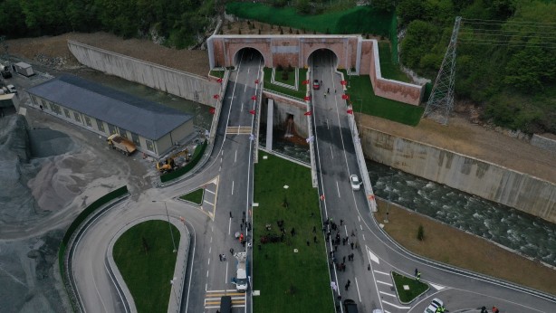 Foto - Öyle bir özelliği ortaya çıktı ki... Türkiye çağrısı! Dev yapım ekranlara geliyor...