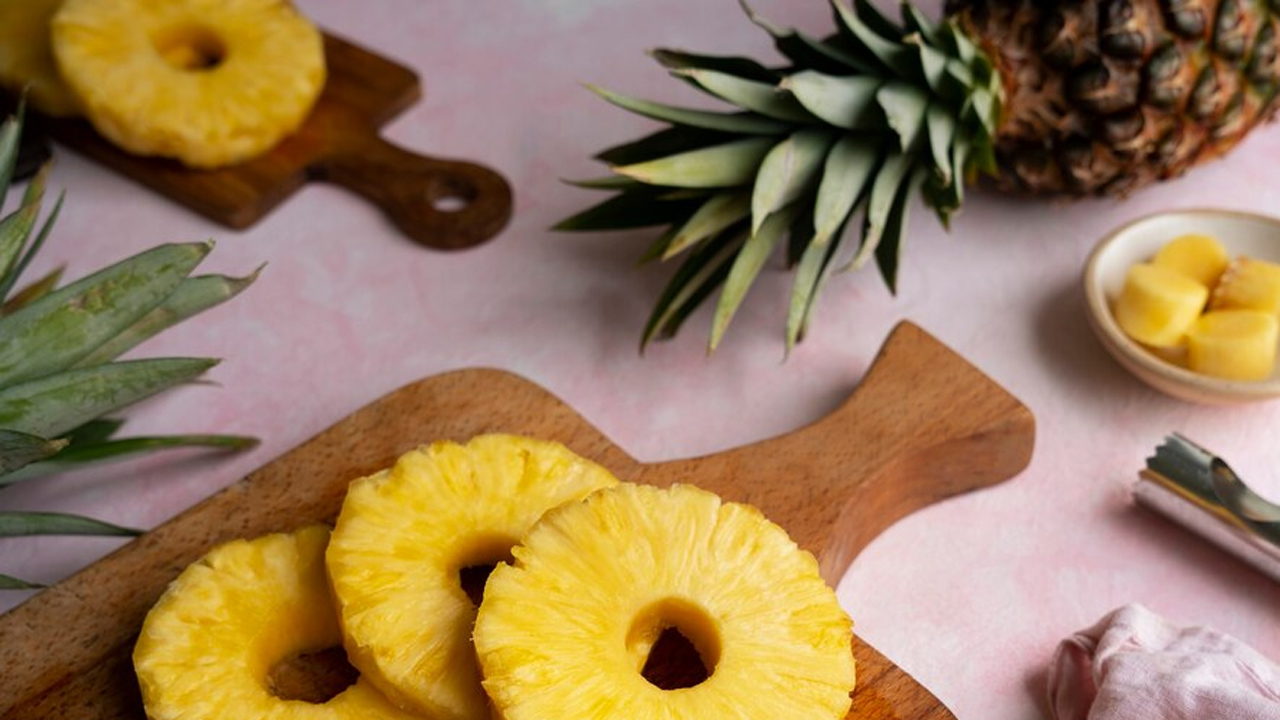Öyle bir yararı var ki…! Uyumadan önce ananas yemenin faydaları açıklandı