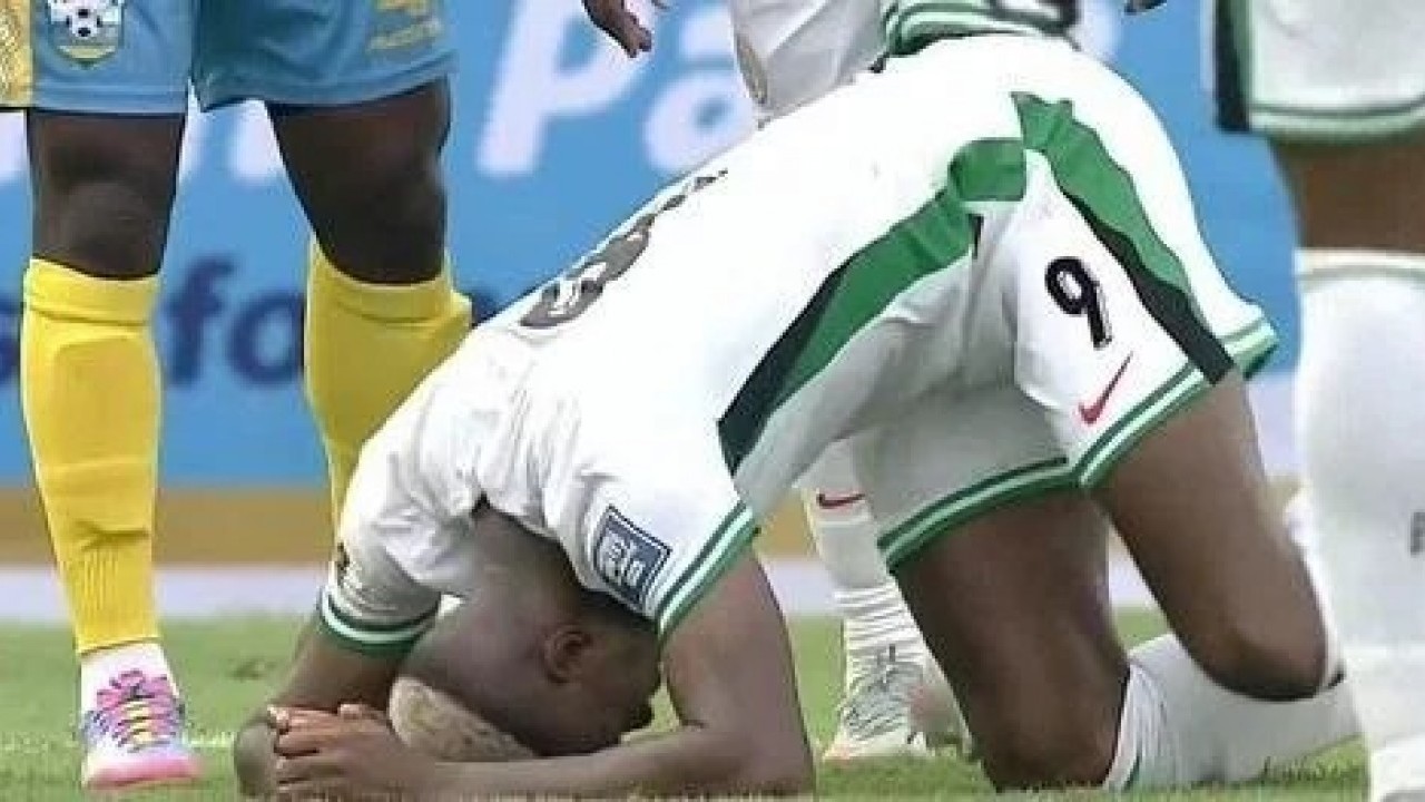 Foto - Oynayacak mı? Muayene sonrası Galatasaray'dan Osimhen açıklaması!