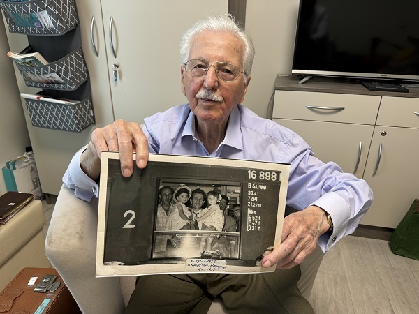 Foto - Oysa bir yıllığına gitmişti! 