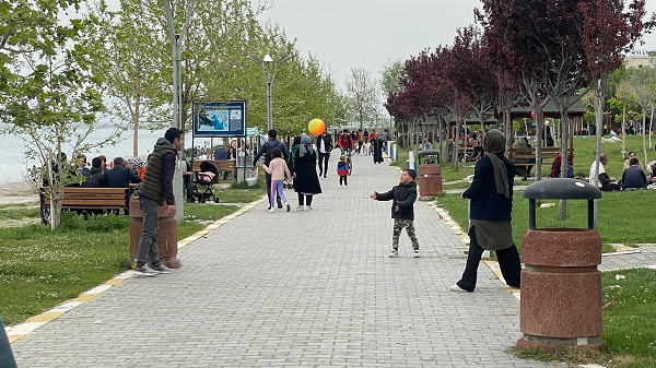 Foto - Oy veren soluğu orada aldı