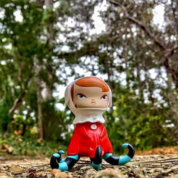 Foto - Oyuncaklarıyla dünyayı geziyor