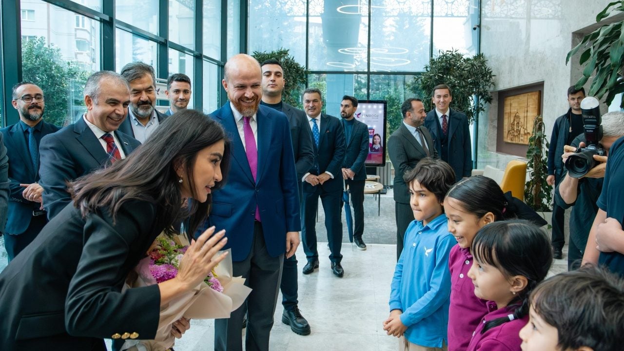 Foto - Özbekistan Cumhurbaşkanlığı İdaresi Başkanı Mirziyoyeva'dan Yetev okullarına ziyaret
