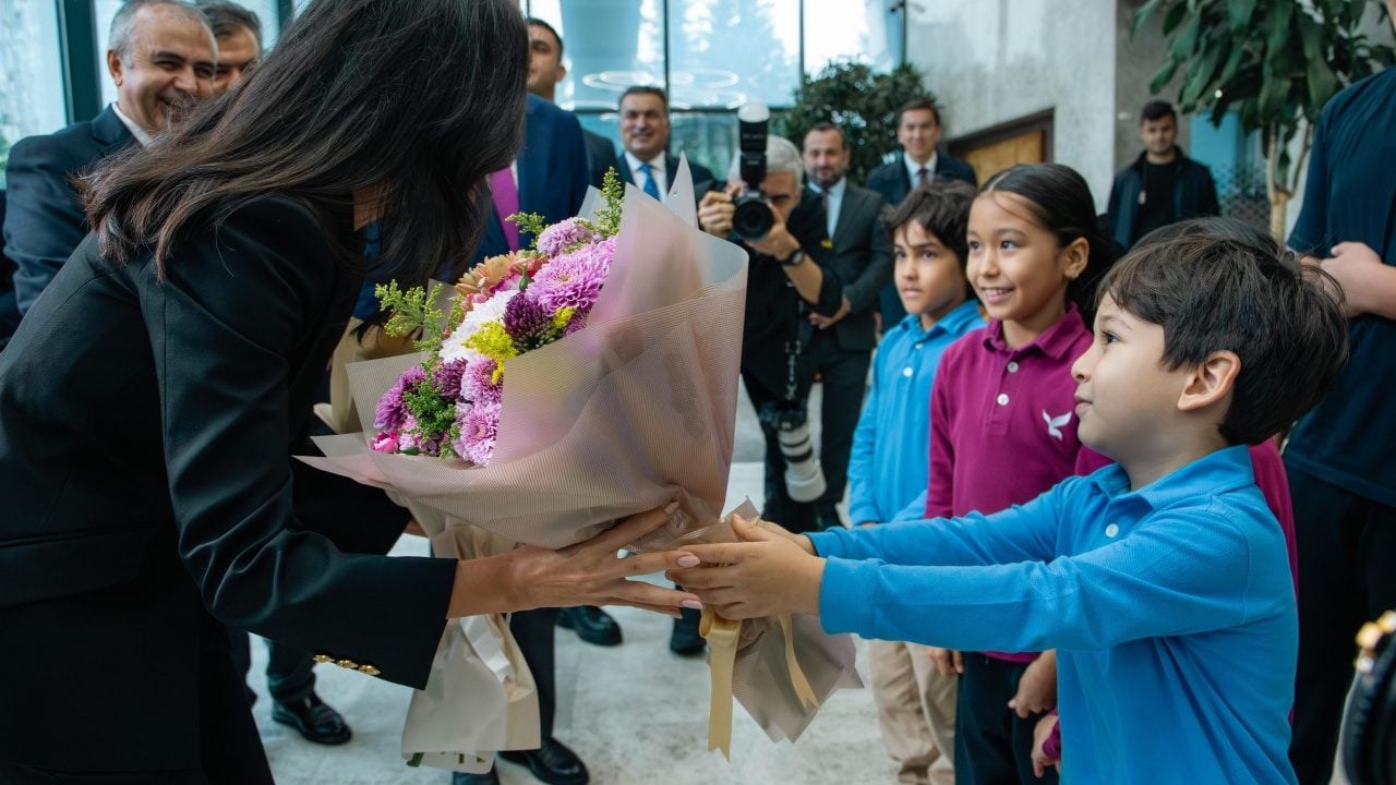 Foto - Özbekistan Cumhurbaşkanlığı İdaresi Başkanı Mirziyoyeva'dan Yetev okullarına ziyaret