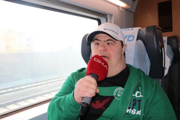 Foto - Özel gereksinimli 34 kişi, YHT heyecanı yaşadı