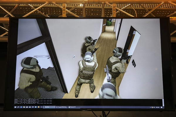 Foto - Özel harekat polisleri çatışma şartlarına sanal ortamda hazırlanıyor