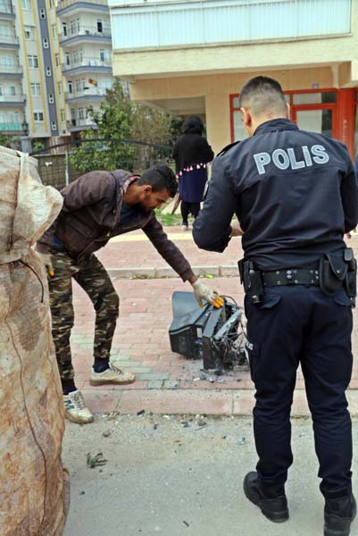 Foto - Özel harekatın beresini görünce ikna oldu