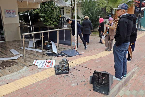 Foto - Özel harekatın beresini görünce ikna oldu