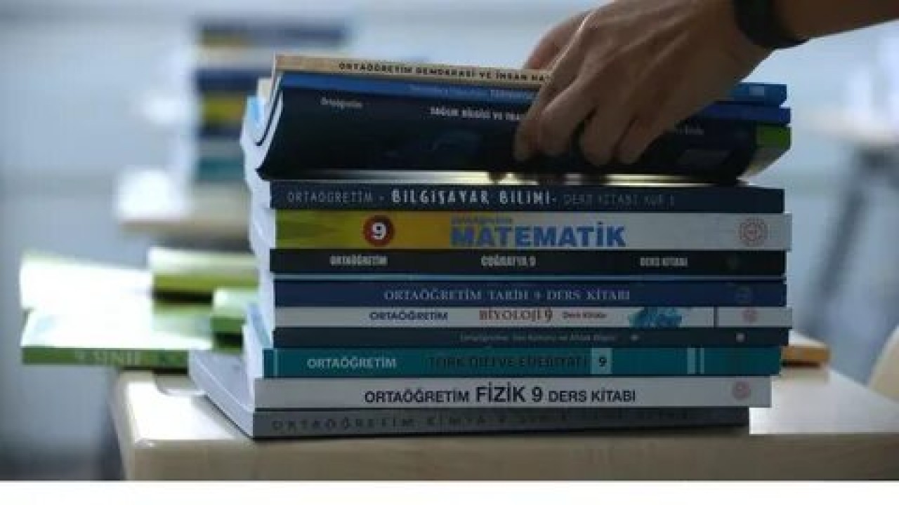 Foto - Özel okullarda ahlaksız fiyat oyunu! Veliler isyanda