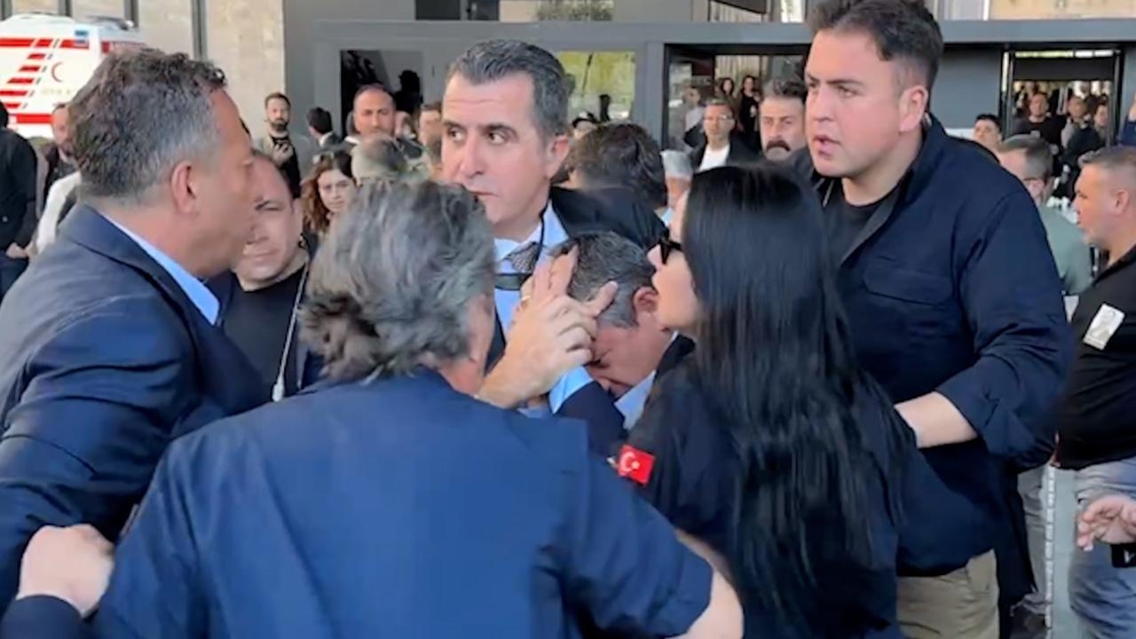 Foto - Özel’den, saldırı sonrası şok iddia! Şüpheyle yaklaştığım tek kişi o