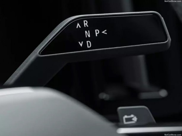 Foto - Özellikleri ve satış fiyatı belli oldu! Huzurlarınızda yeni elektrikli Megane